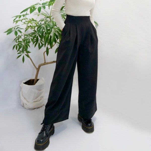 Belt Pleated Trousers
